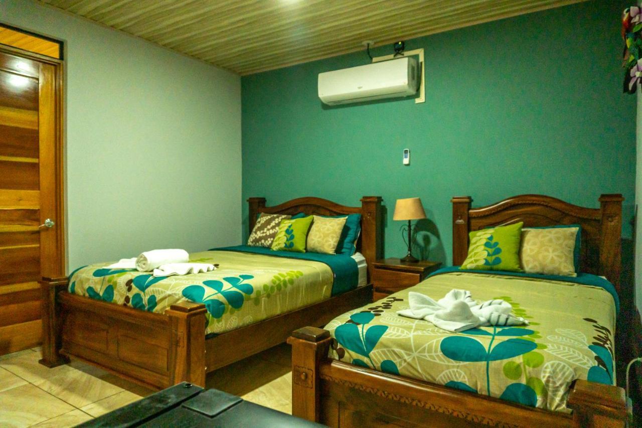 Hotel Margarita And Tour Operator Drakes Bay المظهر الخارجي الصورة