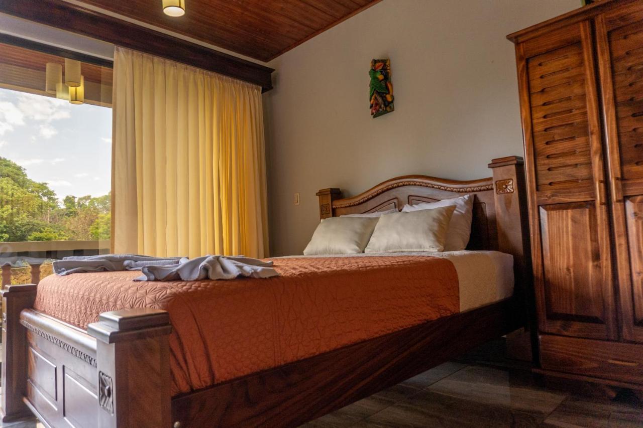 Hotel Margarita And Tour Operator Drakes Bay المظهر الخارجي الصورة