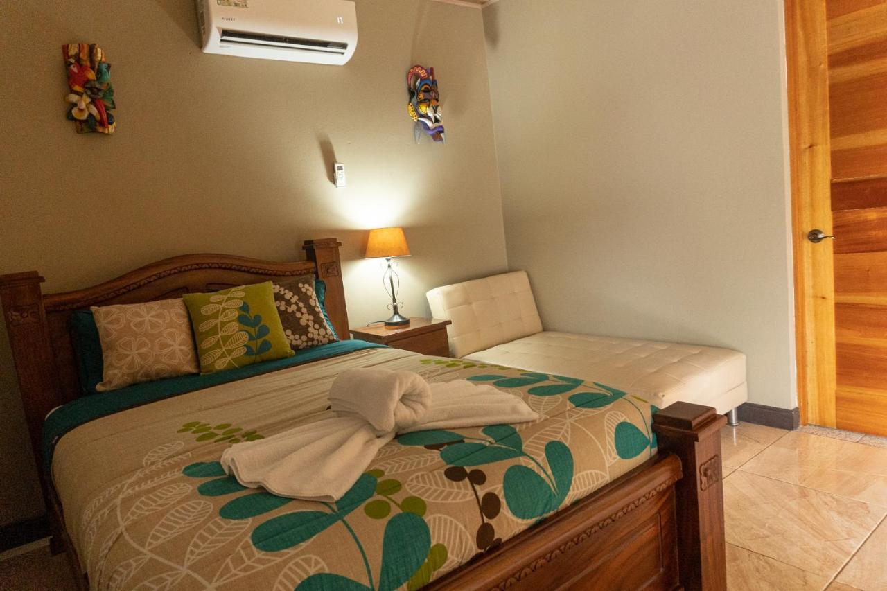 Hotel Margarita And Tour Operator Drakes Bay المظهر الخارجي الصورة