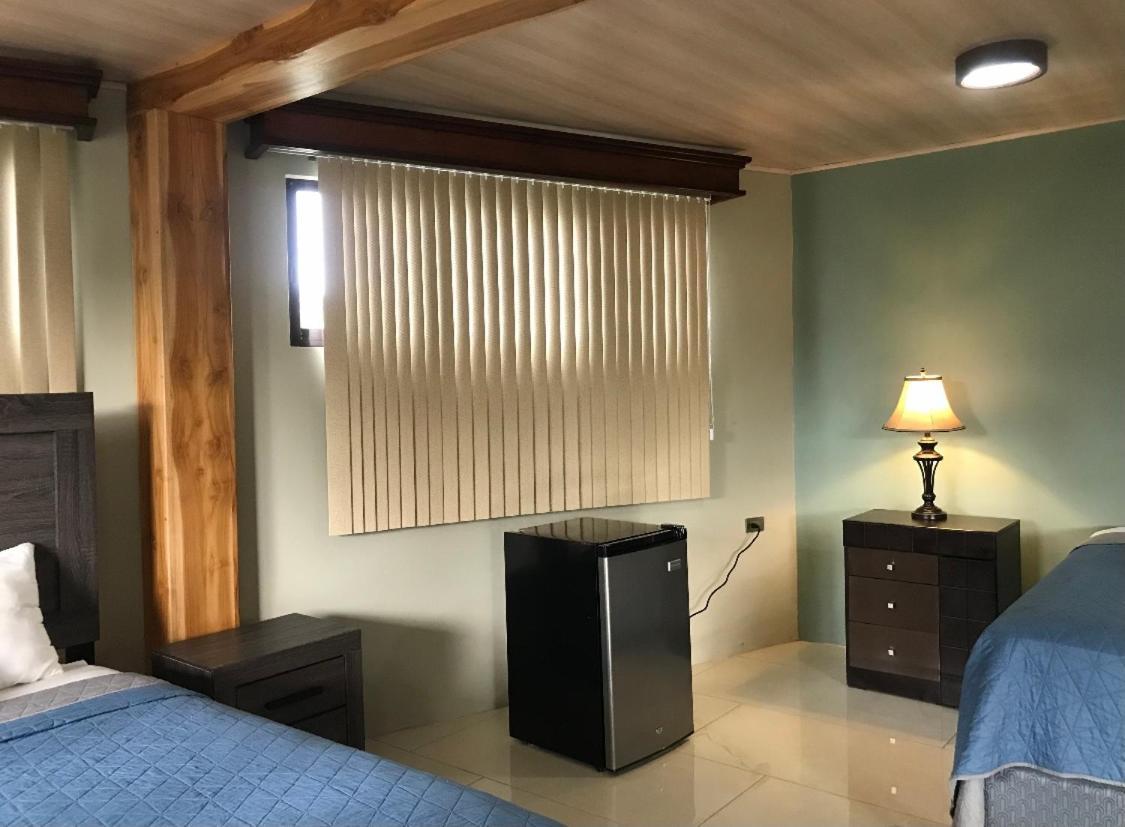 Hotel Margarita And Tour Operator Drakes Bay المظهر الخارجي الصورة